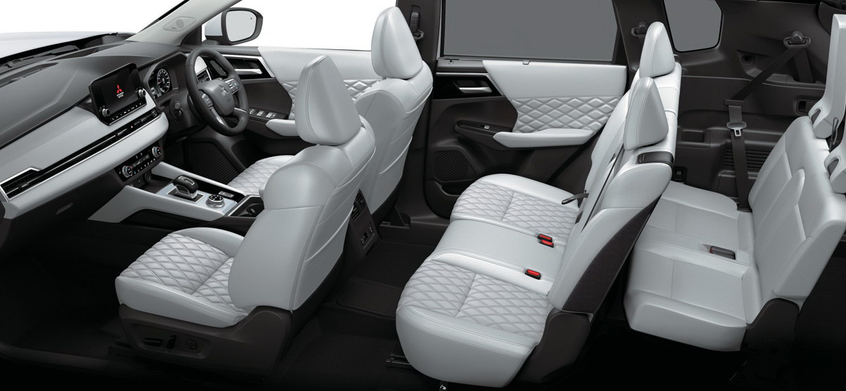 Представлено нове покоління гібридного кросовера Mitsubishi, популярного у Нацполіції